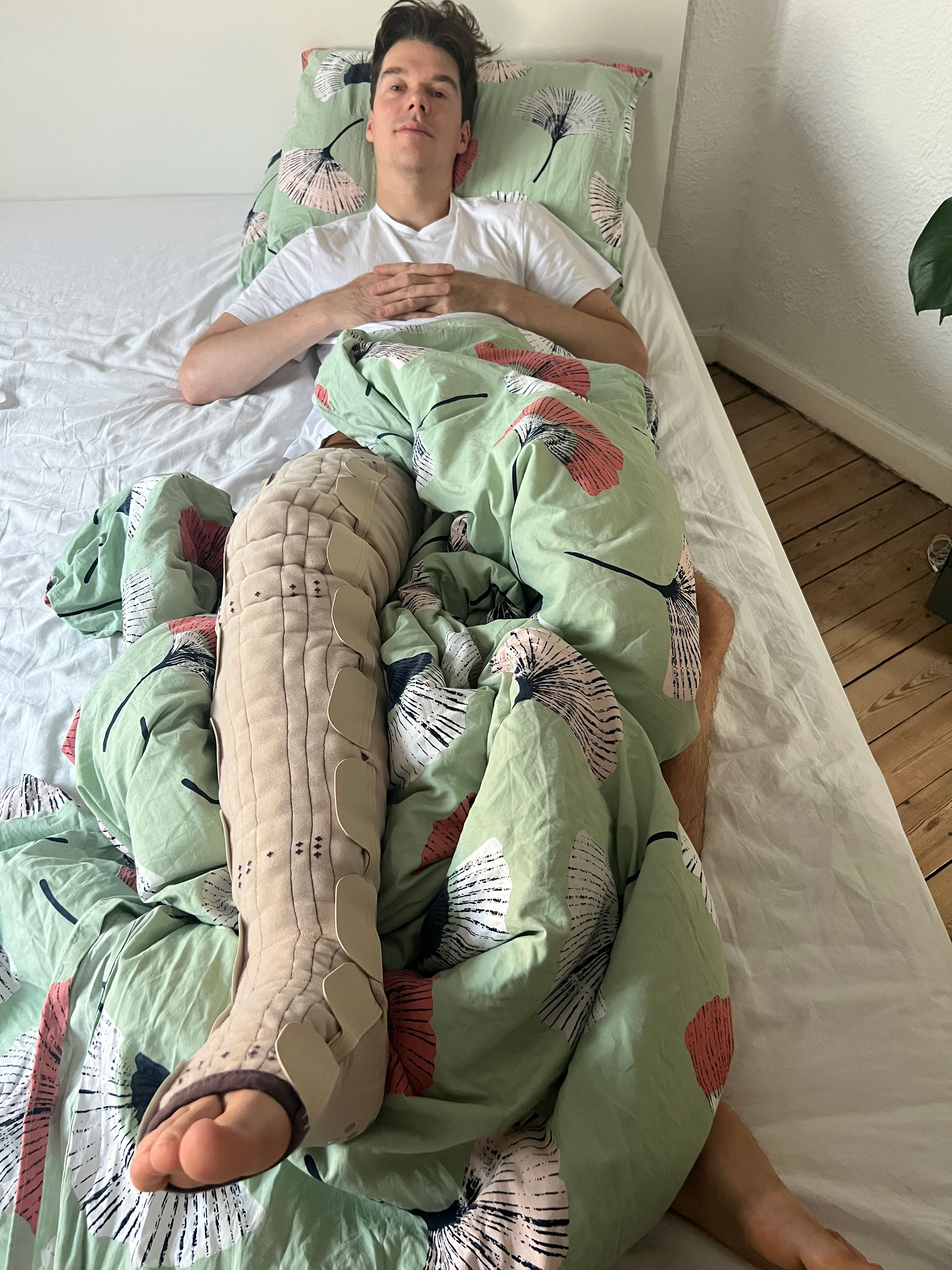 Sebastian i chok - ben hævede til dobbelt størrelse